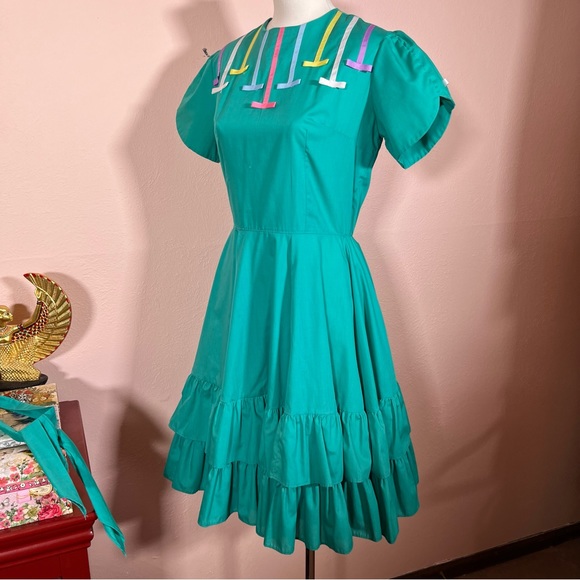Vintage Cottagecore Full Skirt Ribbon detail green teal Party Dress Country Sm - Picture 11 of 17